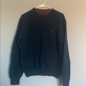 Blue Tommy Hilfiger sweatshirt
